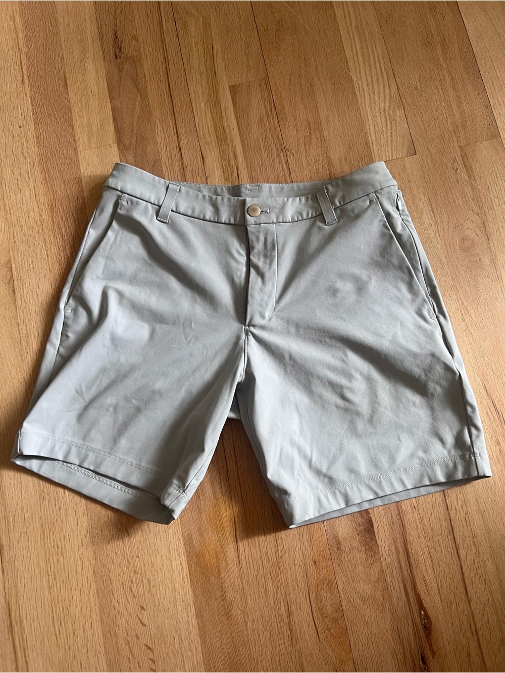 lululemon athletica Light Gray Men's Flat-Front Performance Shorts